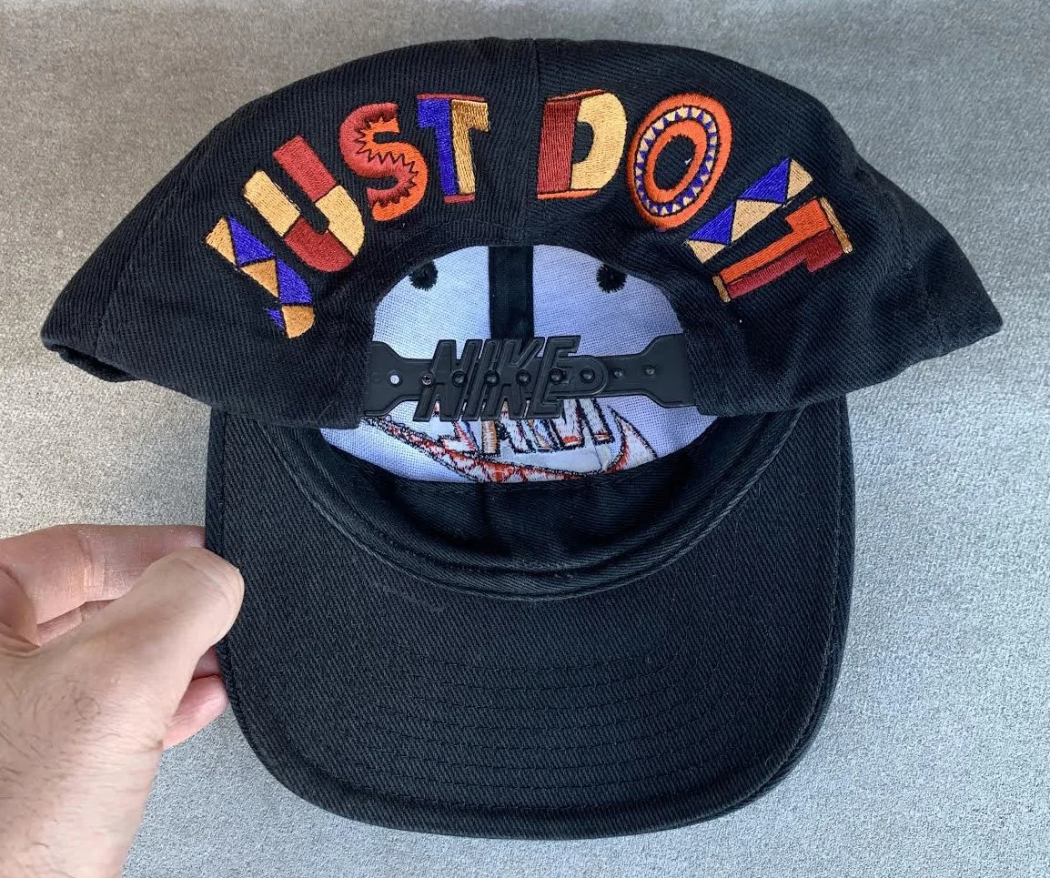 inside of Nike Just do it hat .jpg