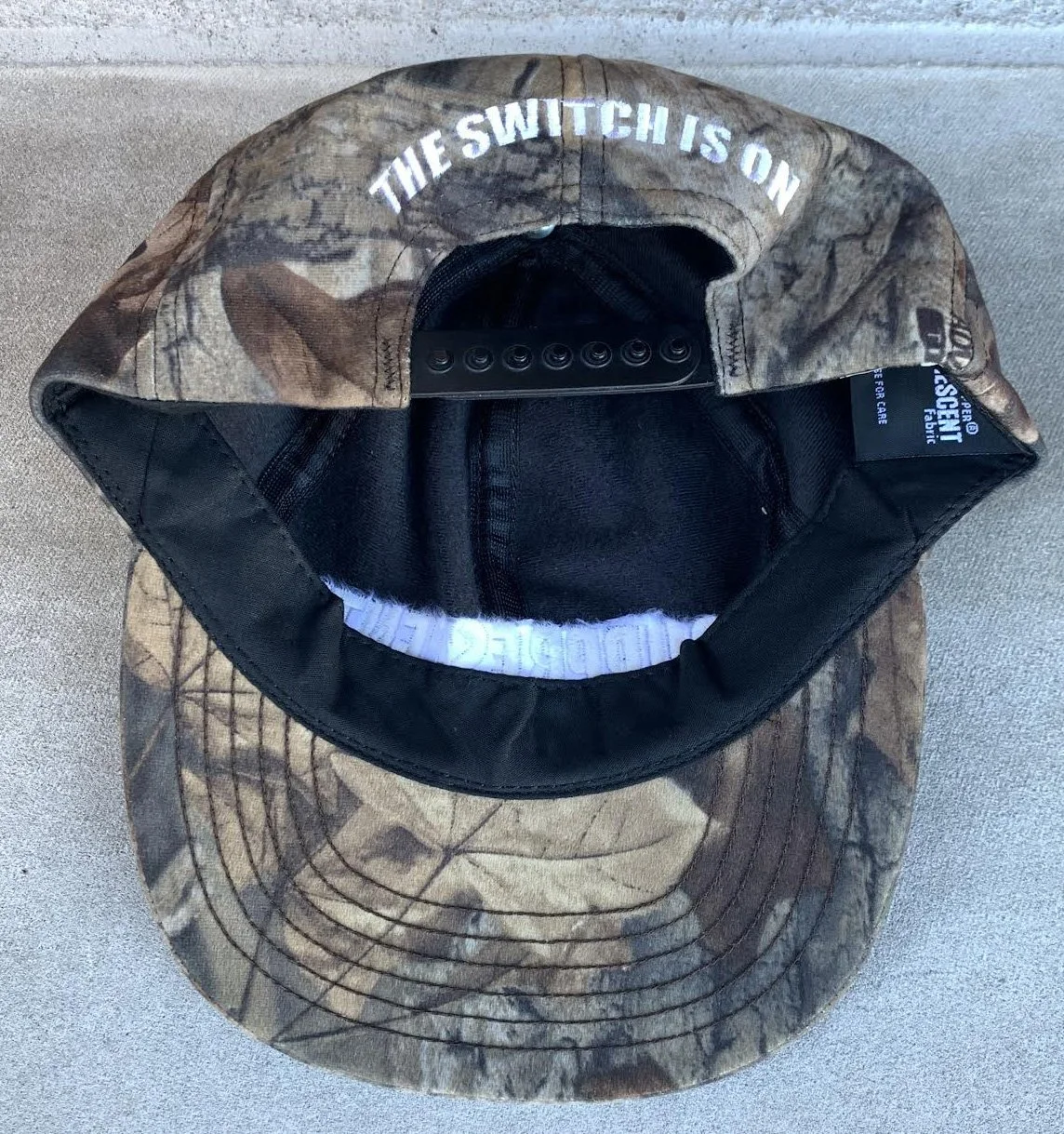 inside of Gore hat .jpg