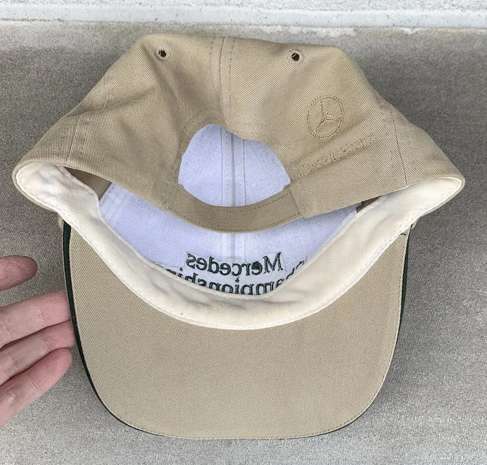 inside of benz hat .jpg