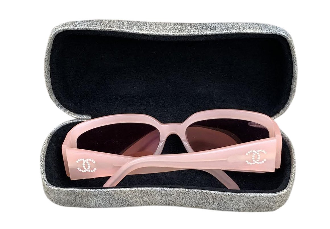 Preloved Chanel Oversized Wrap Around Sunglasses