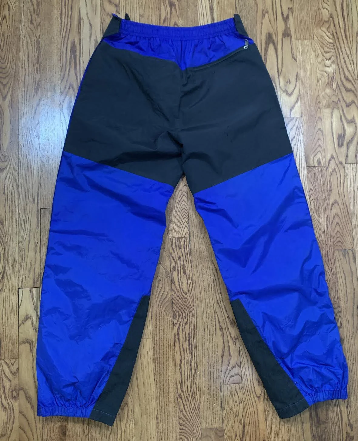 back of TNF pants .jpg