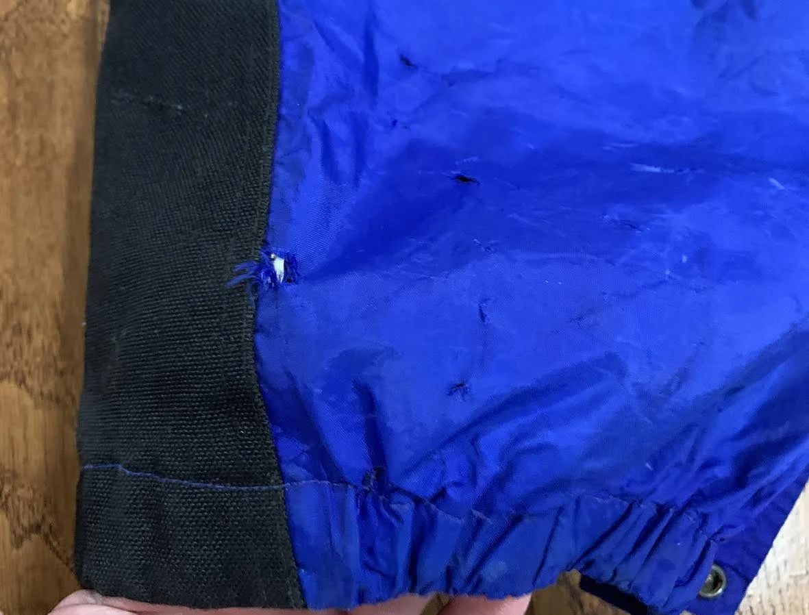 holes on bottom .jpg