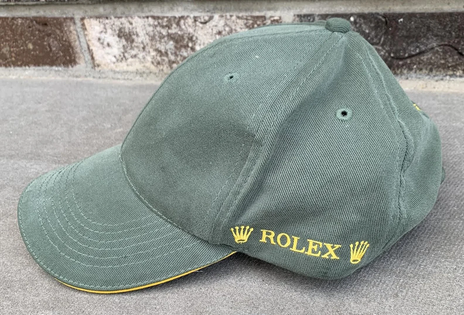 side of Rolex cap .jpg