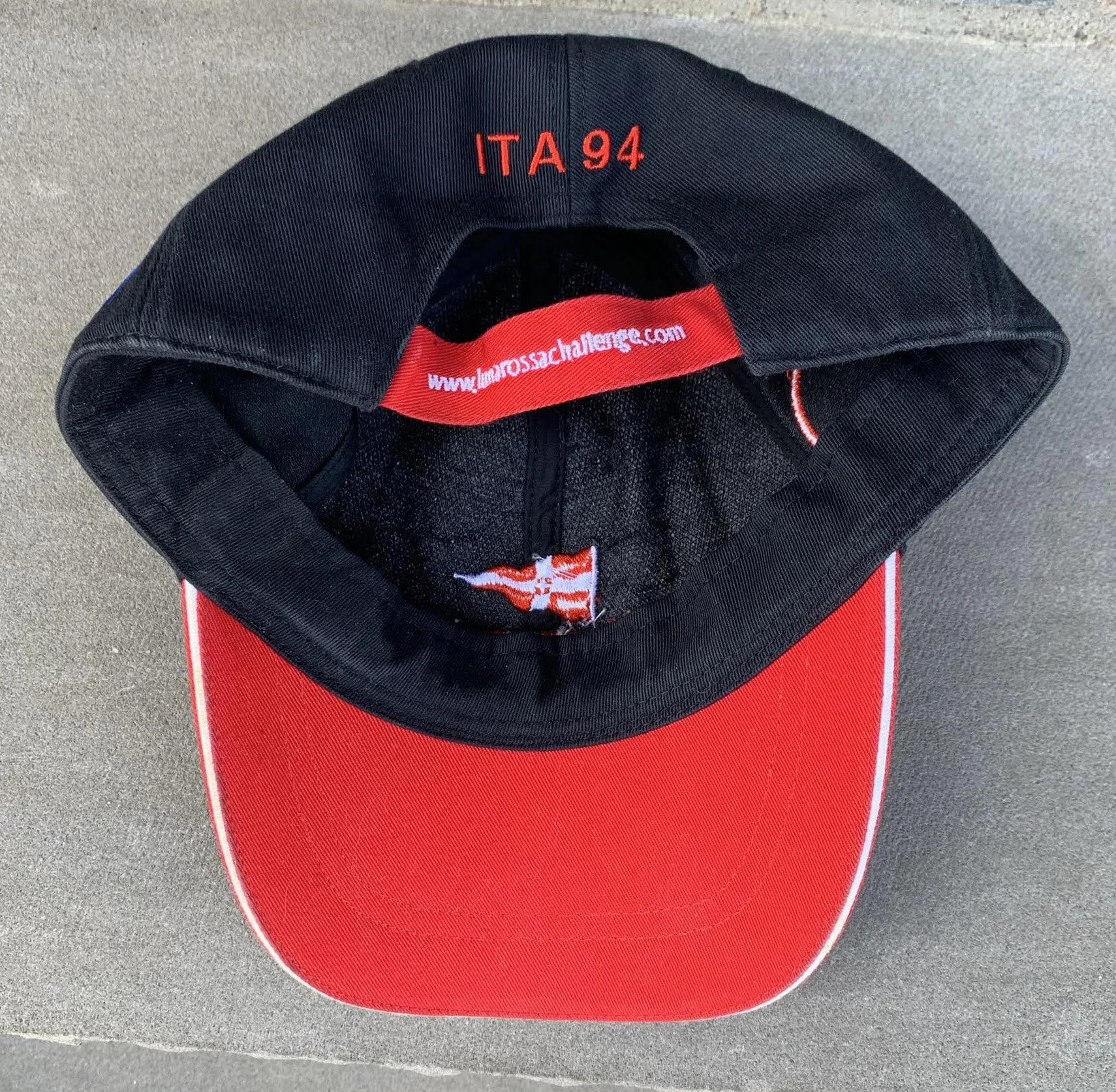 inside of Prada hat .jpg