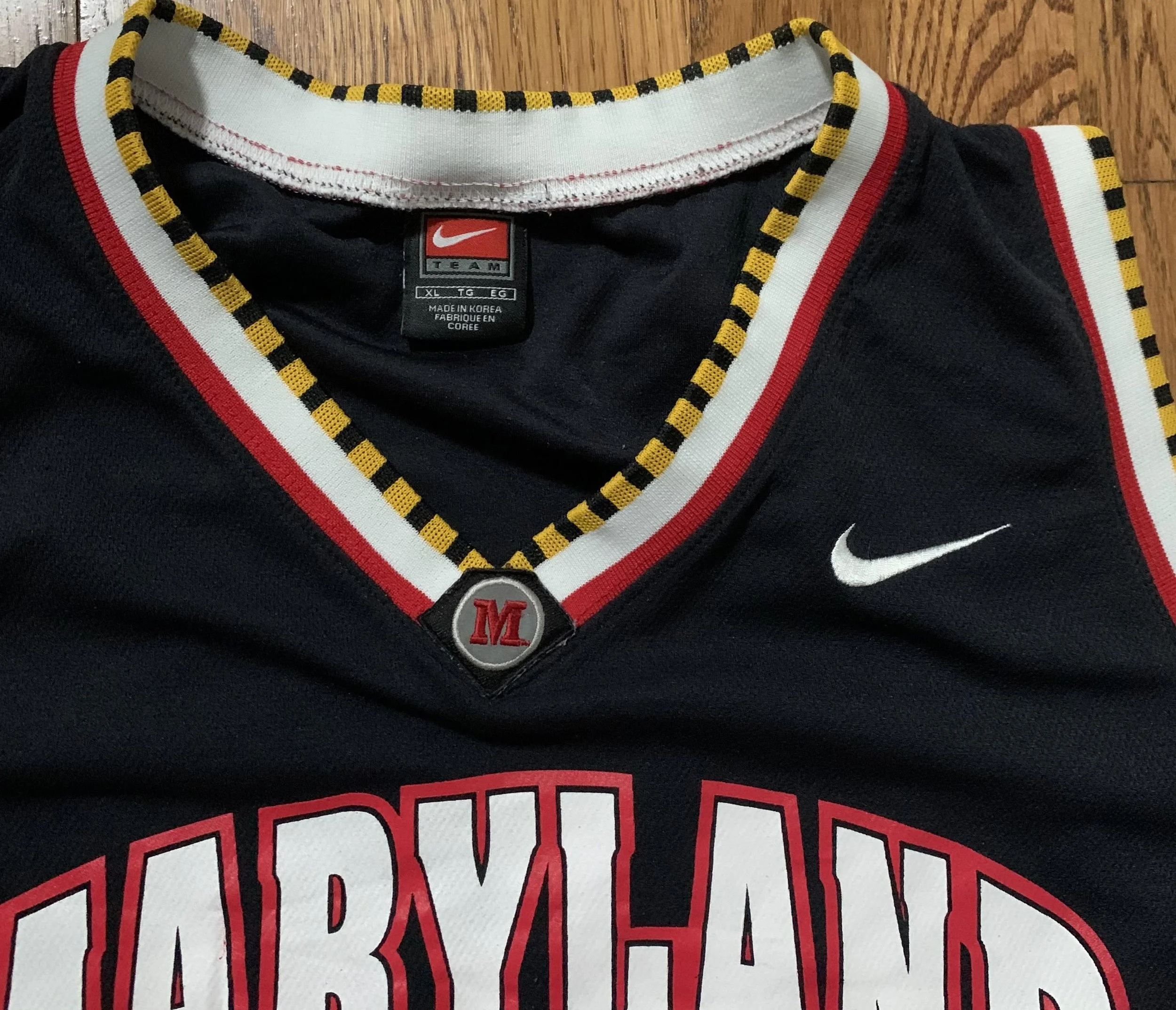 Nike Swoosh tag .jpg