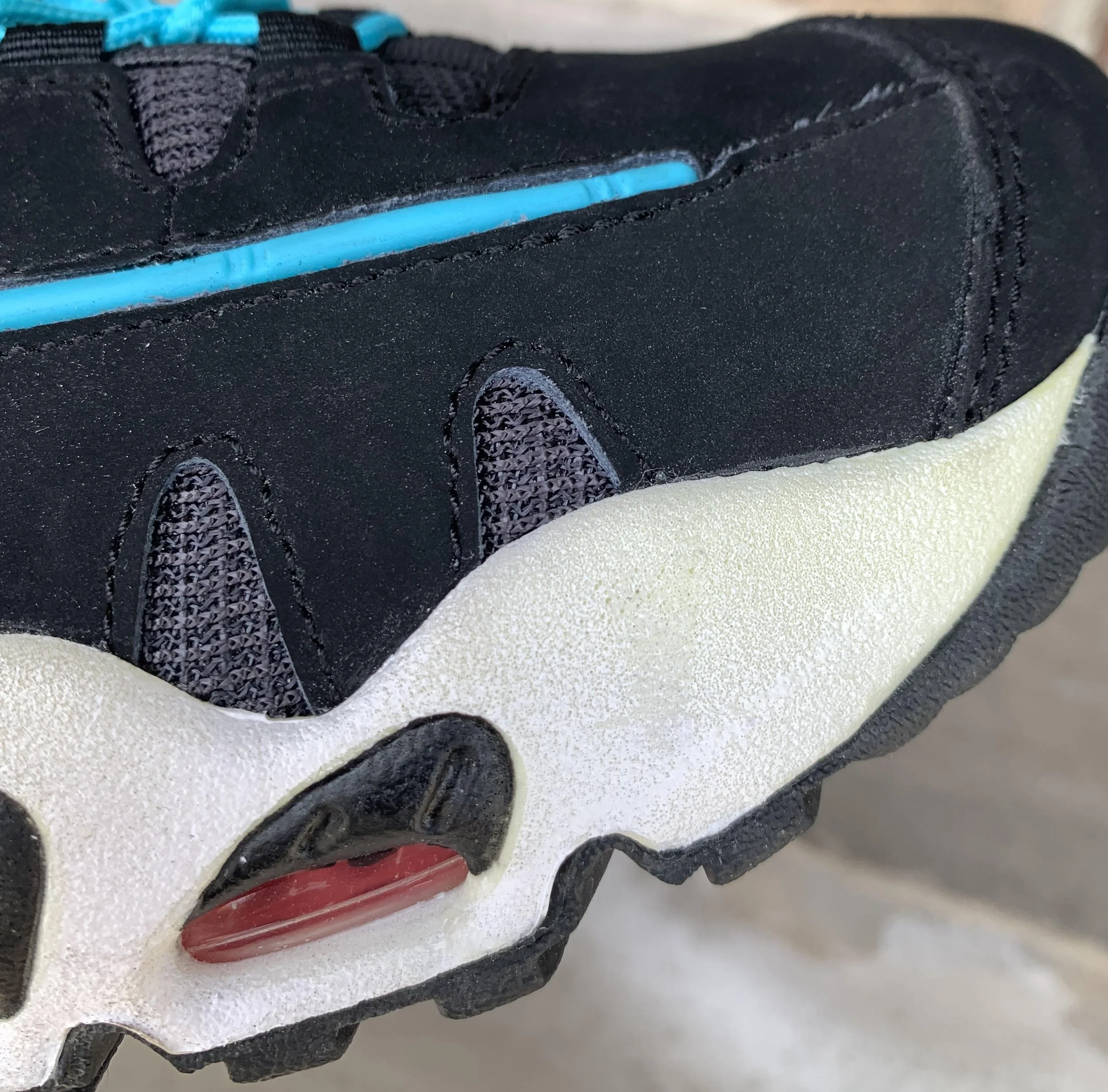 yellowing 1 .jpg