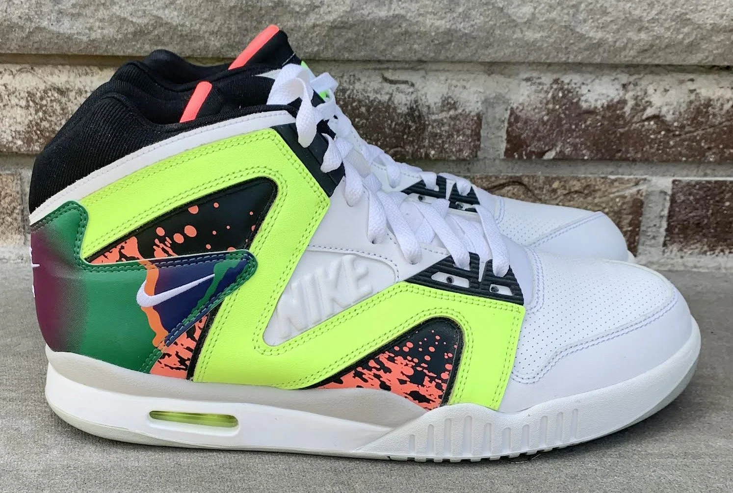 side of nike tech challenge .jpg