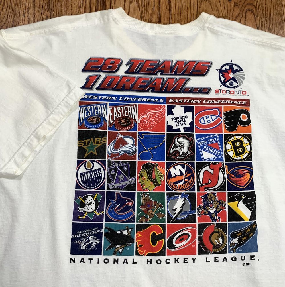 Vintage NHL (Pro Player) - Calgary Flames T-Shirt 1990s Large