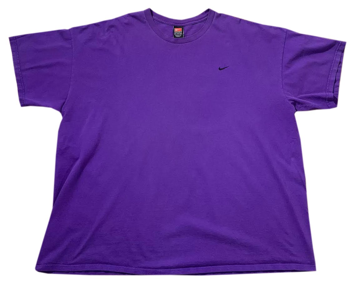 frágil Aventurarse Alojamiento Vintage Nike Swoosh Purple/ Black T Shirt (Size XXXL) — Roots