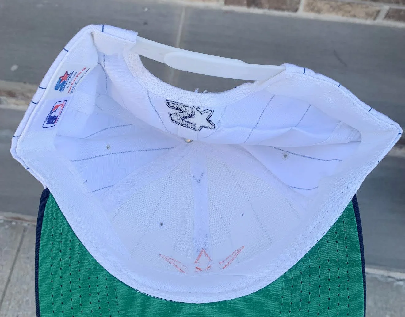 9 inside of hat .jpg