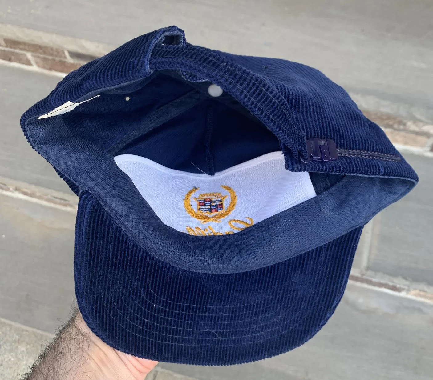 inside of hat .jpg