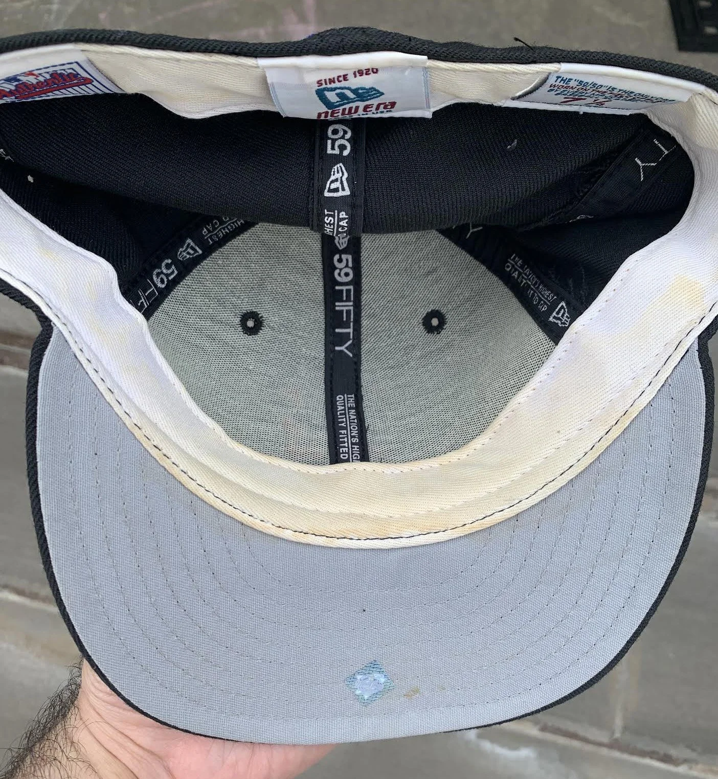 inside of mets fitted hat .jpg