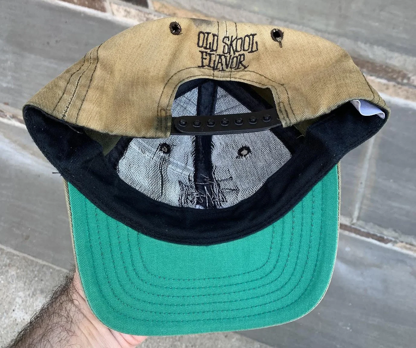 inside of stussy hat .jpg