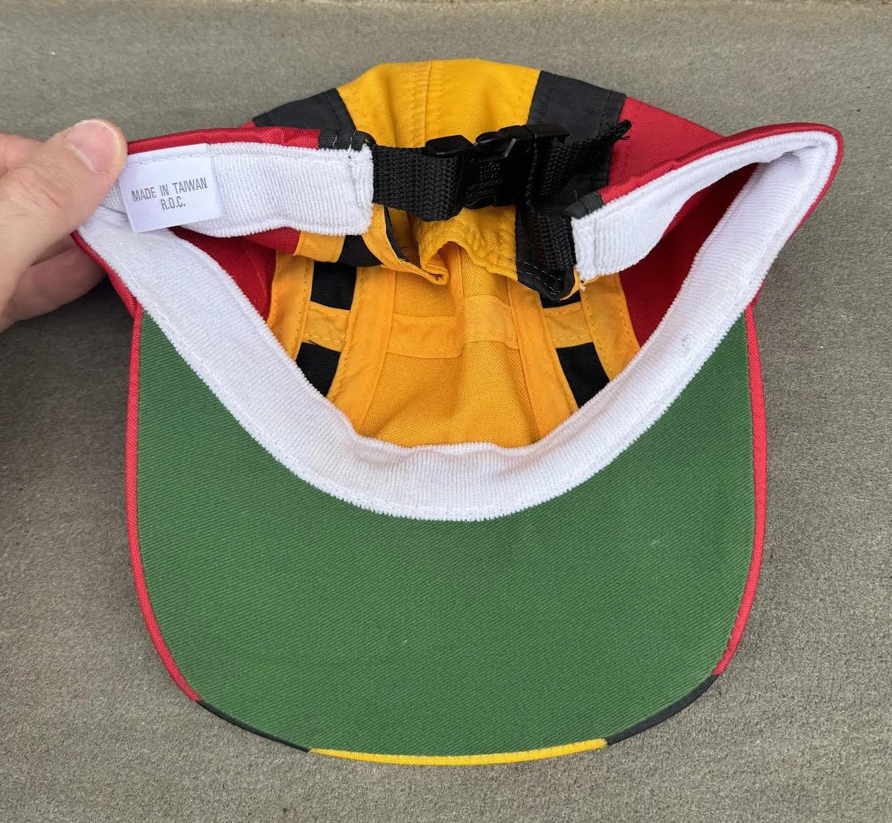 inside of Ecko cap.jpg