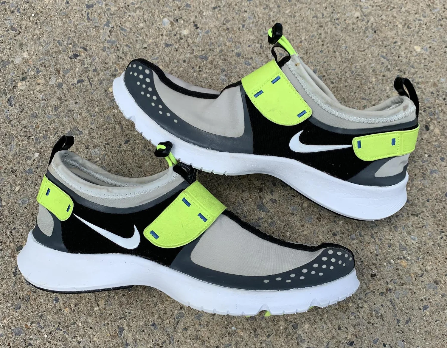 Nike Rio Move Grey Neon (Size 10) — RootsBK - Main Image