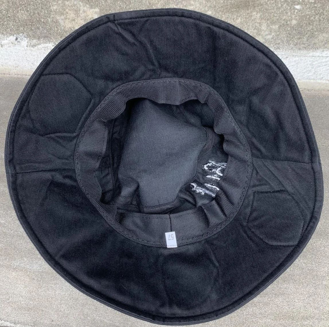 inside of rocawear hat .jpg