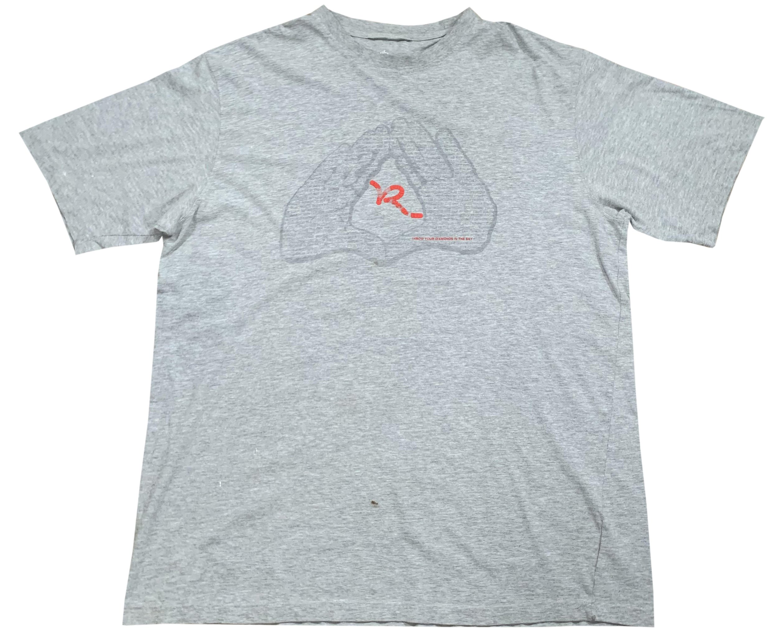 2 rocawear tee .jpg