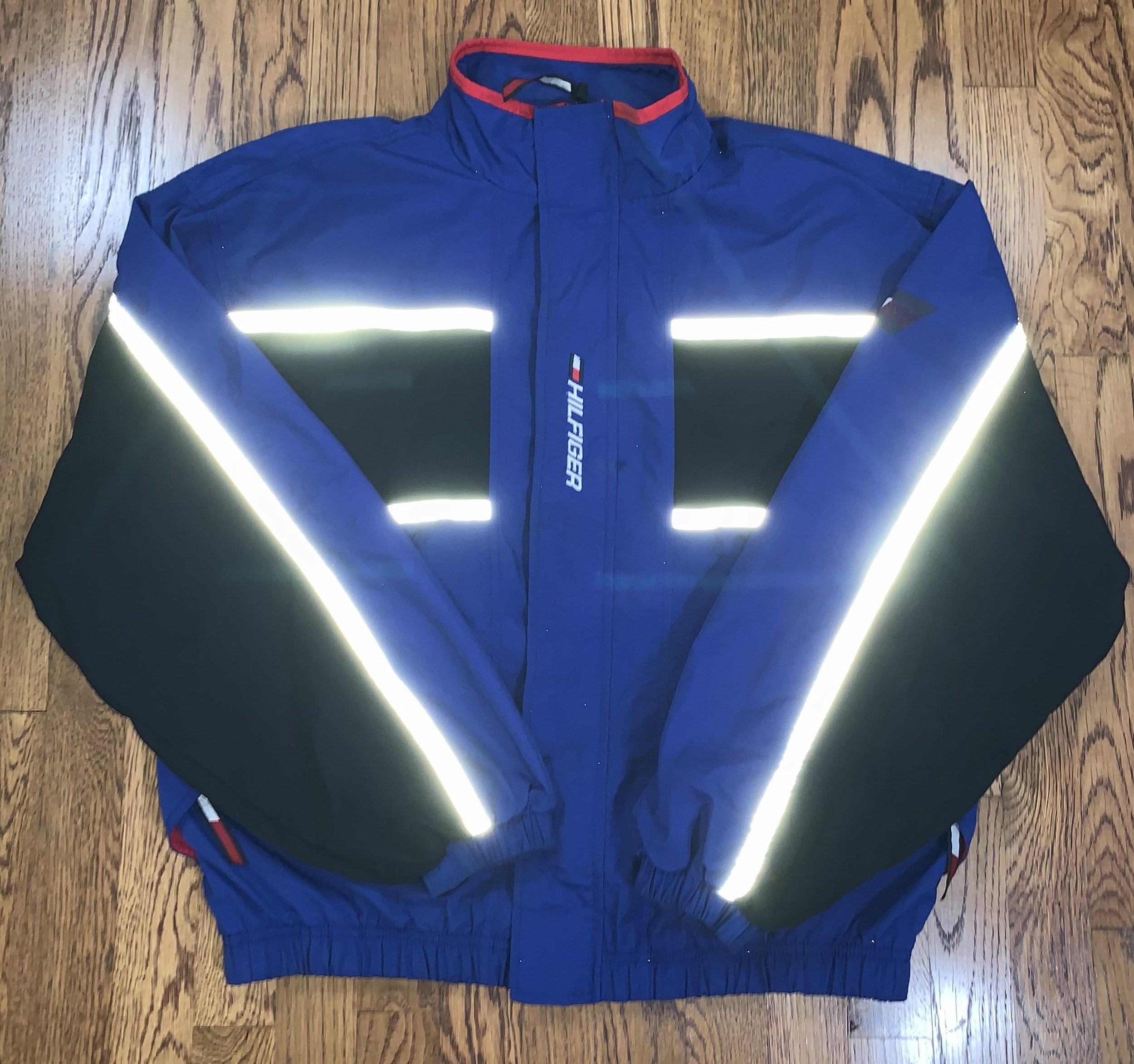 tommy 3m windbreaker.jpg
