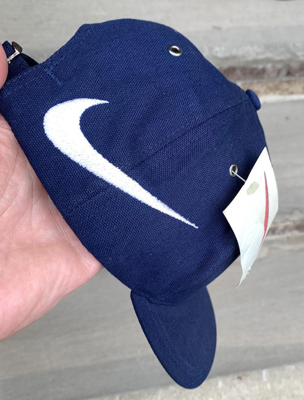 mist Vooruit Officier Vintage Nike USA Side Swoosh Navy/ White Strapback Hat NWT — Roots