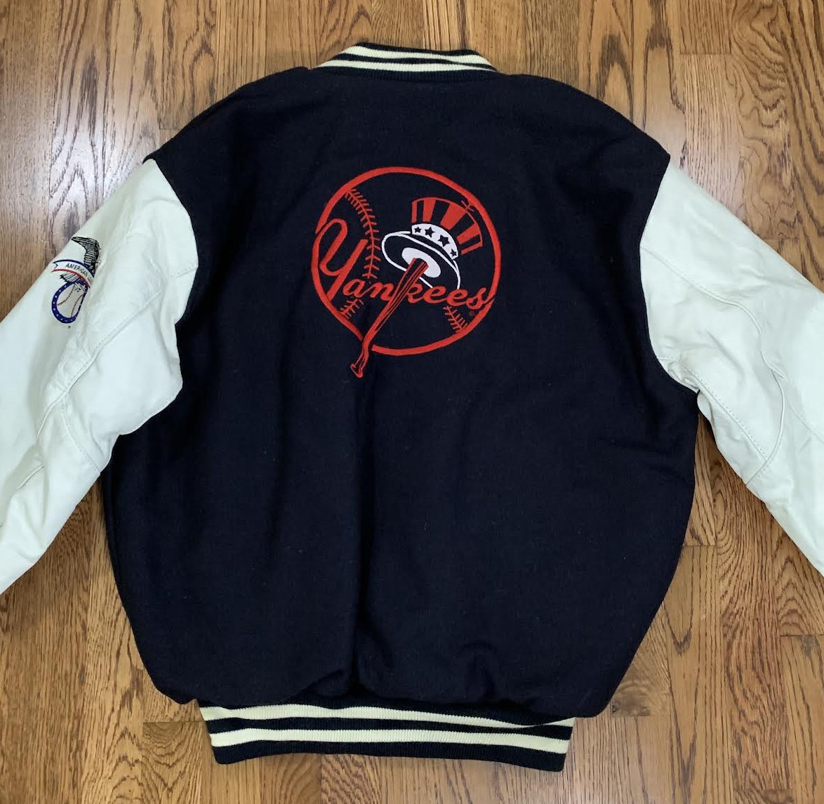 Vintage DeLong New York Yankees Varsity Jacket (Size L) NWT — Roots