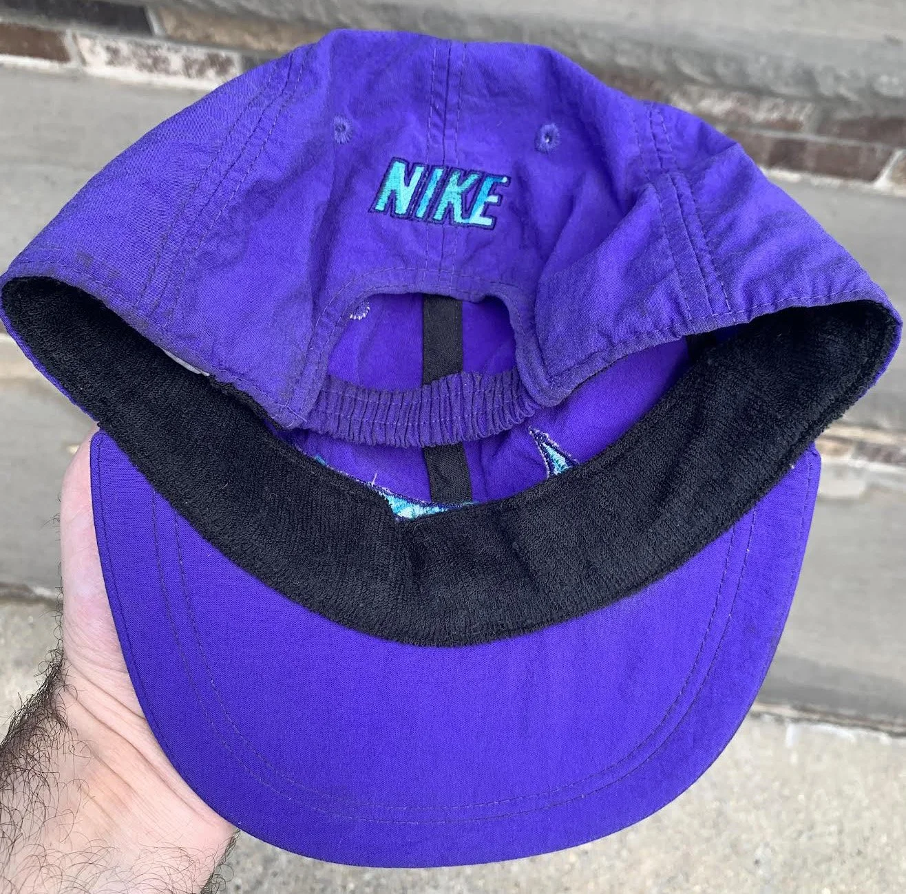 Inside of Nike hat .jpg