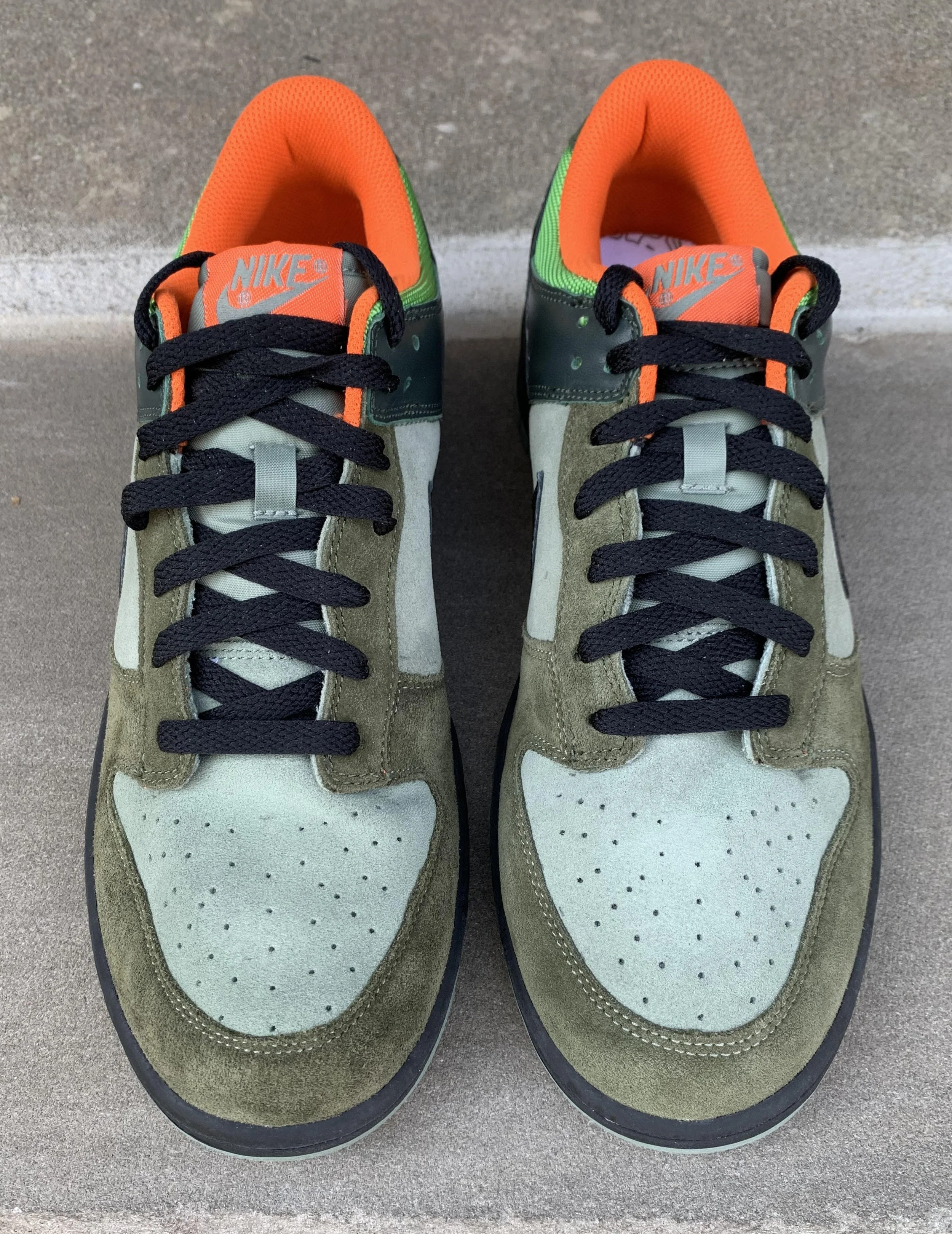 front of Nike Dunk Low .jpg