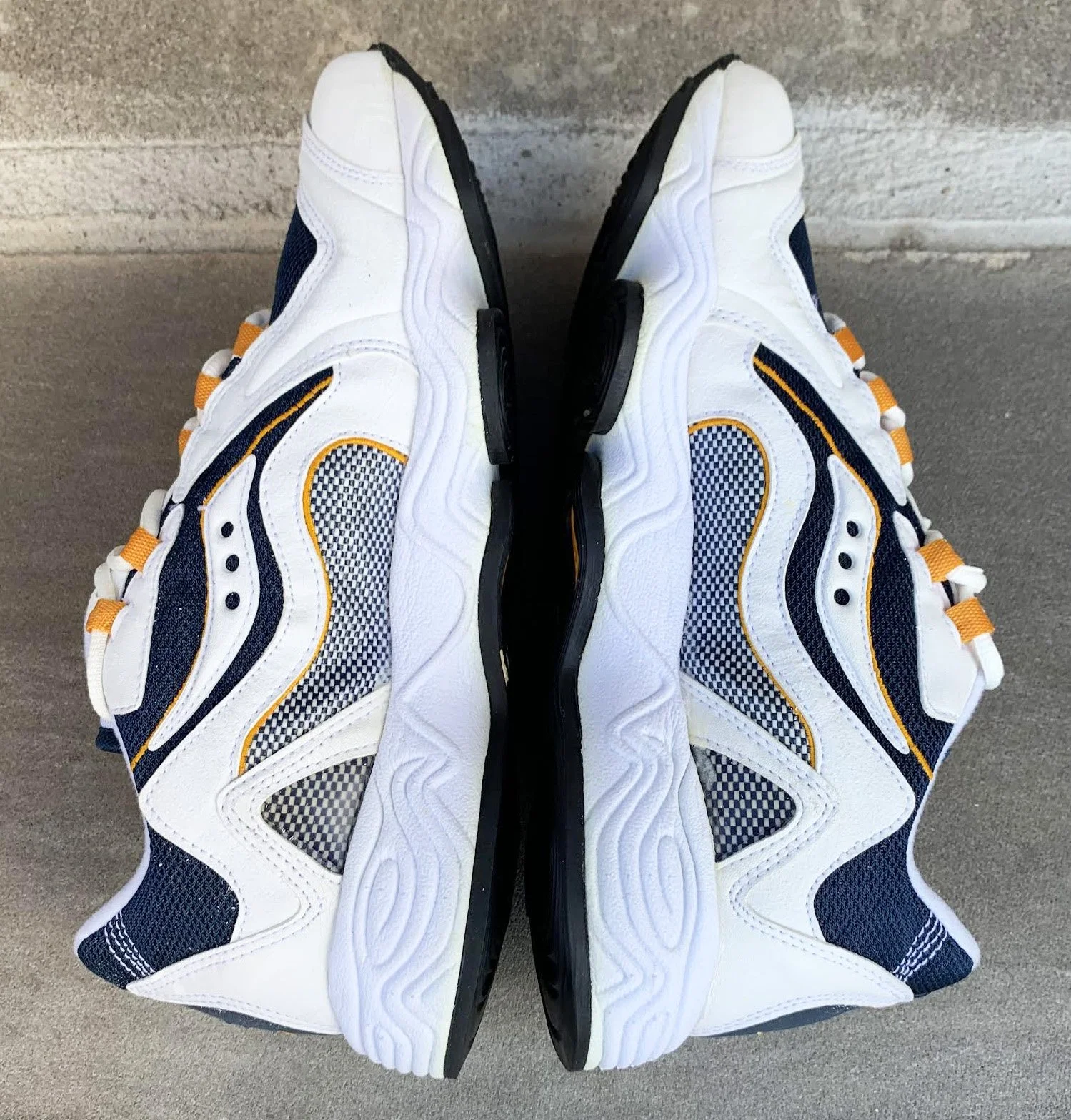 side of saucony .jpg