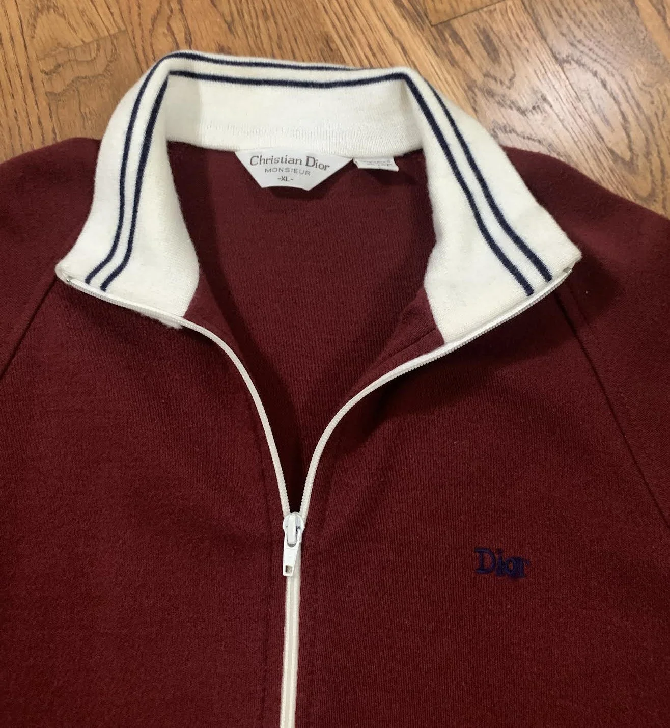 dior tag .jpg