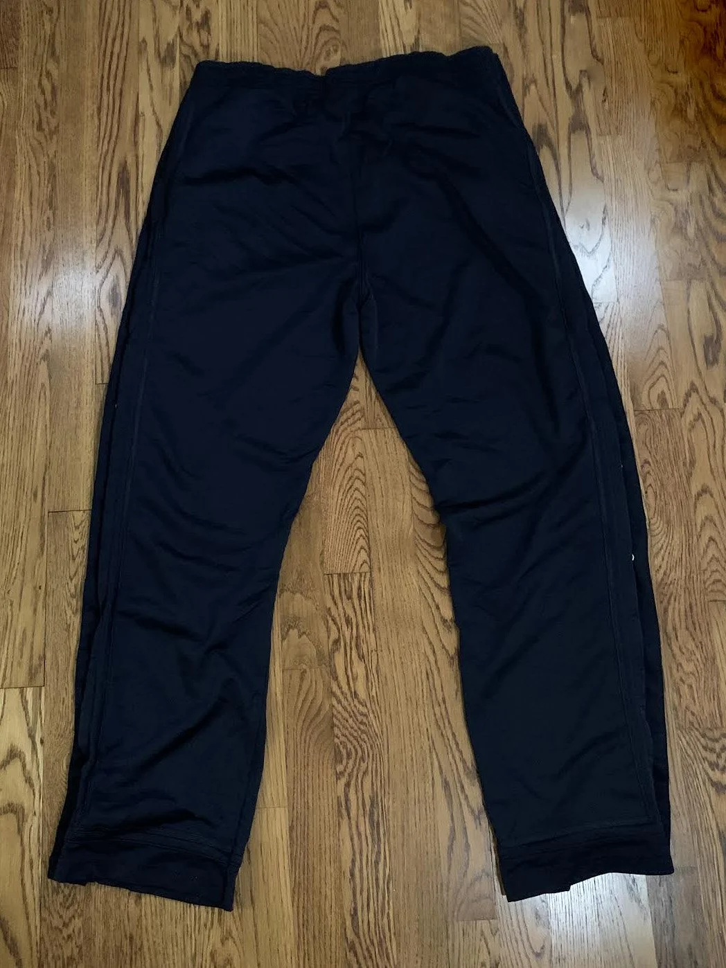 back of AND 1 pants .jpg