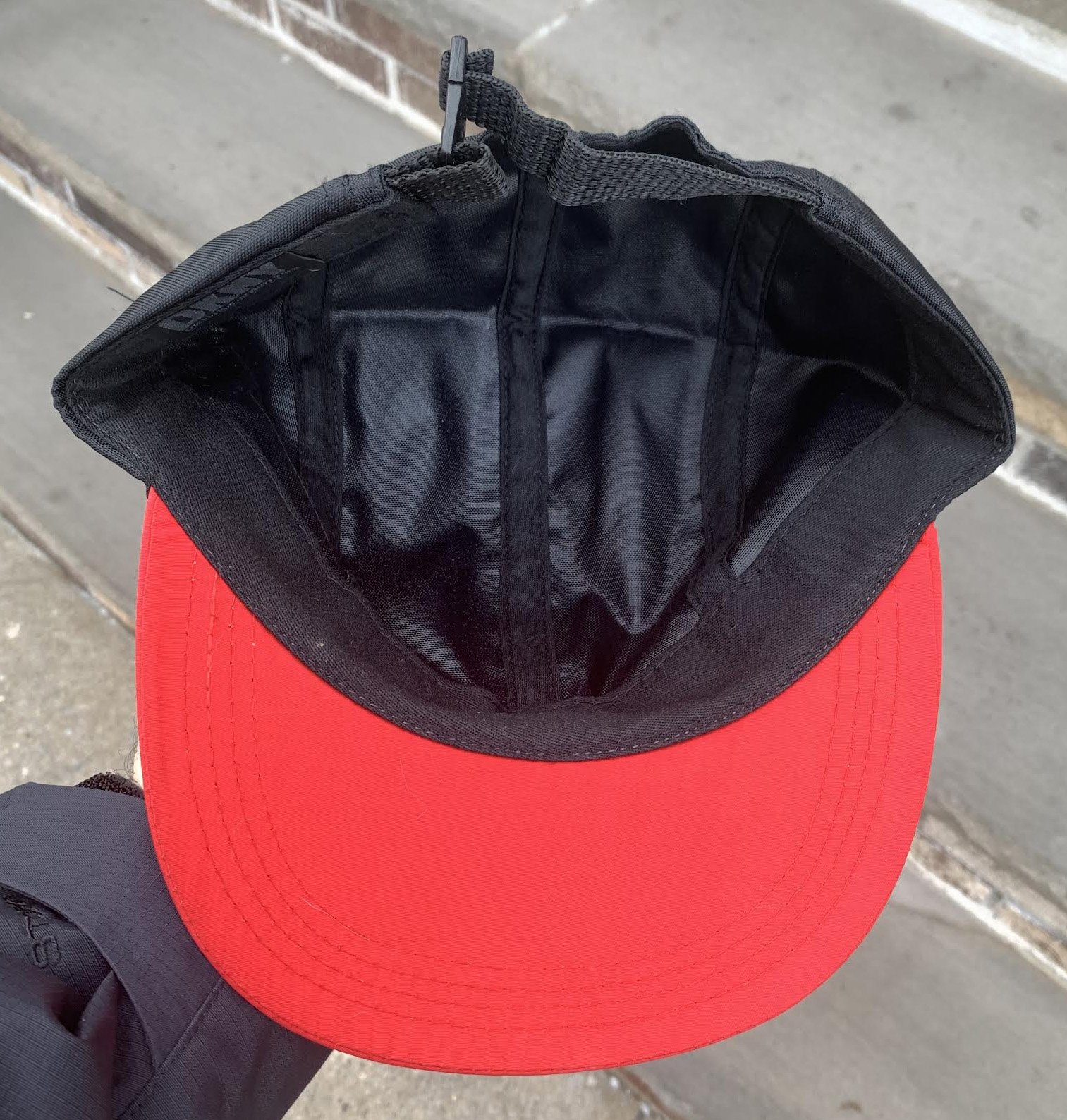 inside of DKNY hat .jpg