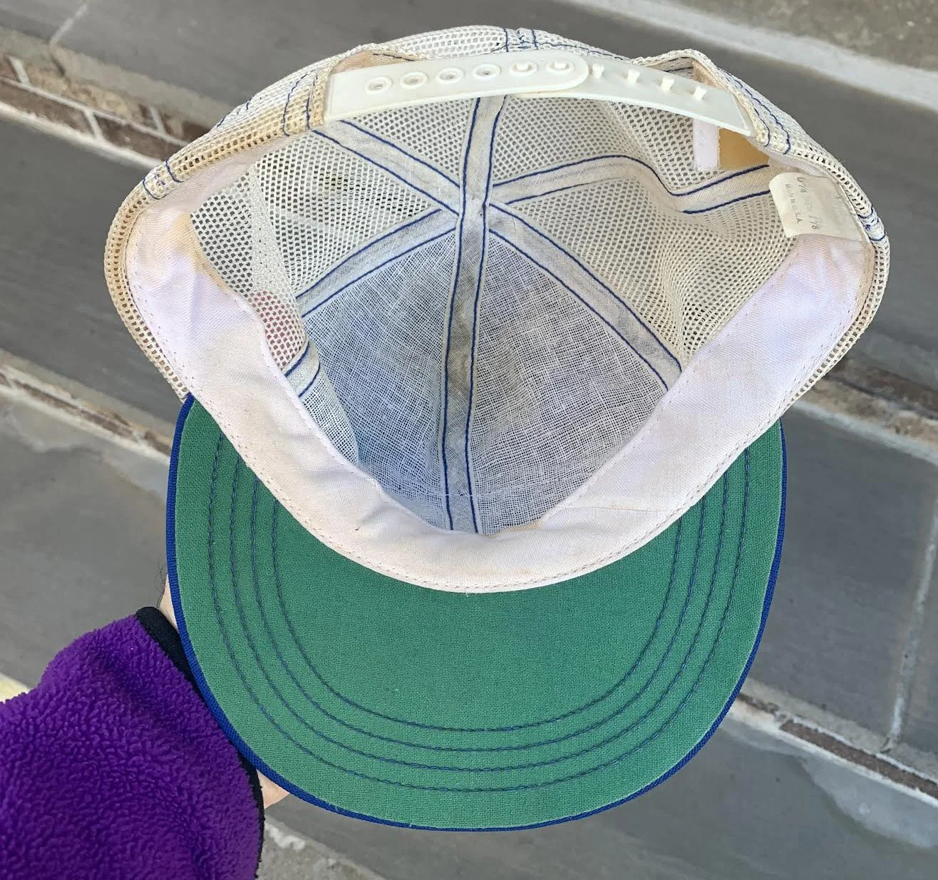 inside of vazque hat.jpg