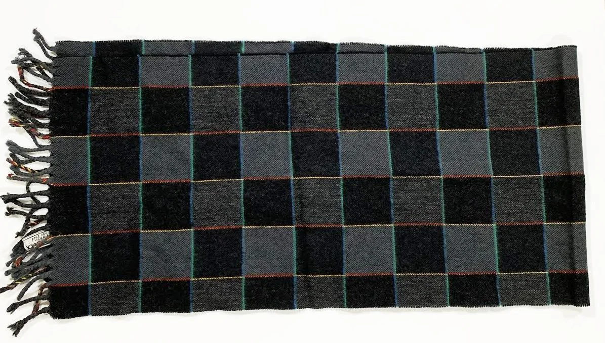 dior half scarf .jpg