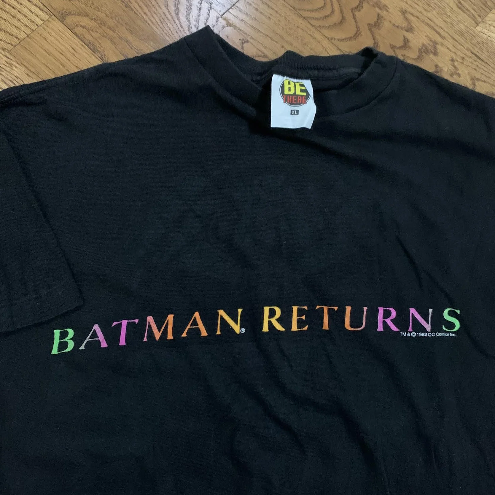 Batman returns graphic .jpg