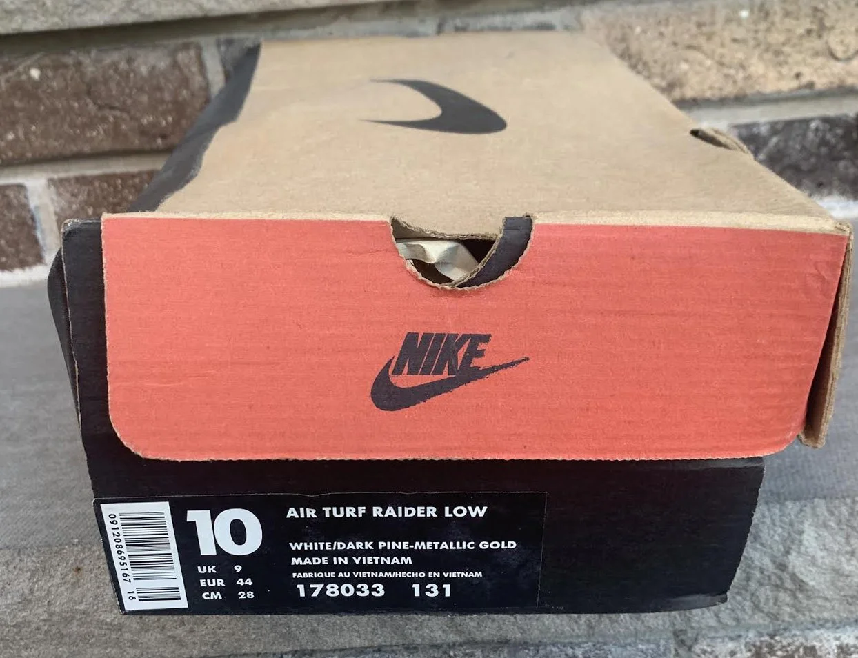 Turf Raider box .jpg