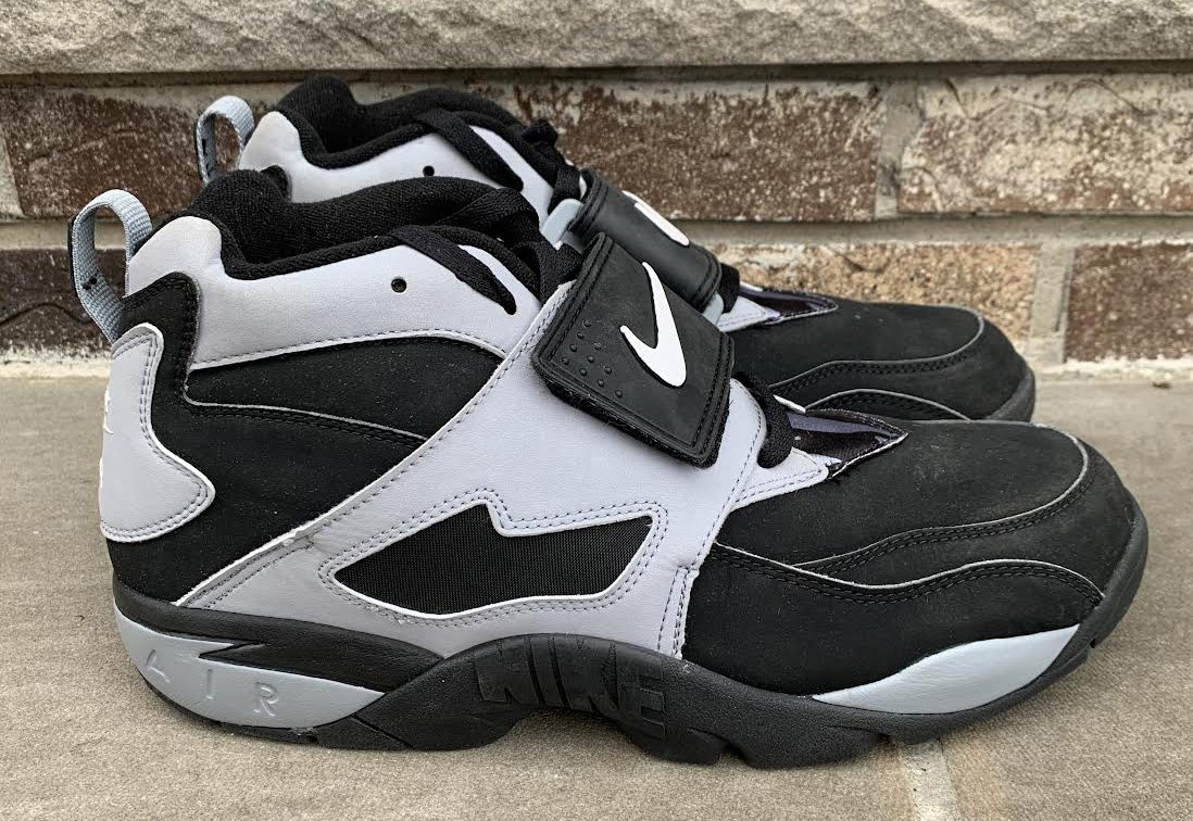 Nike Diamond Turf Black White Stealth (Size 11-13) DS — Roots