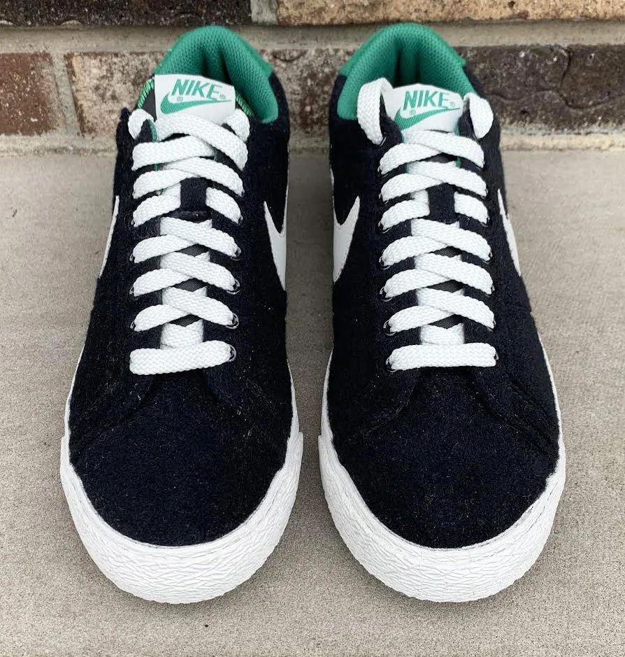 front of Blazer nike .jpg