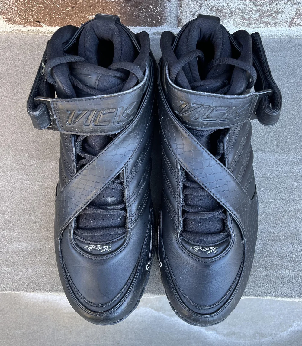 Size 9 - Nike Zoom Vick 3 Black Silver Nike Zoom Vick 3 Black Silver for Sale | Authenticity  main image 4