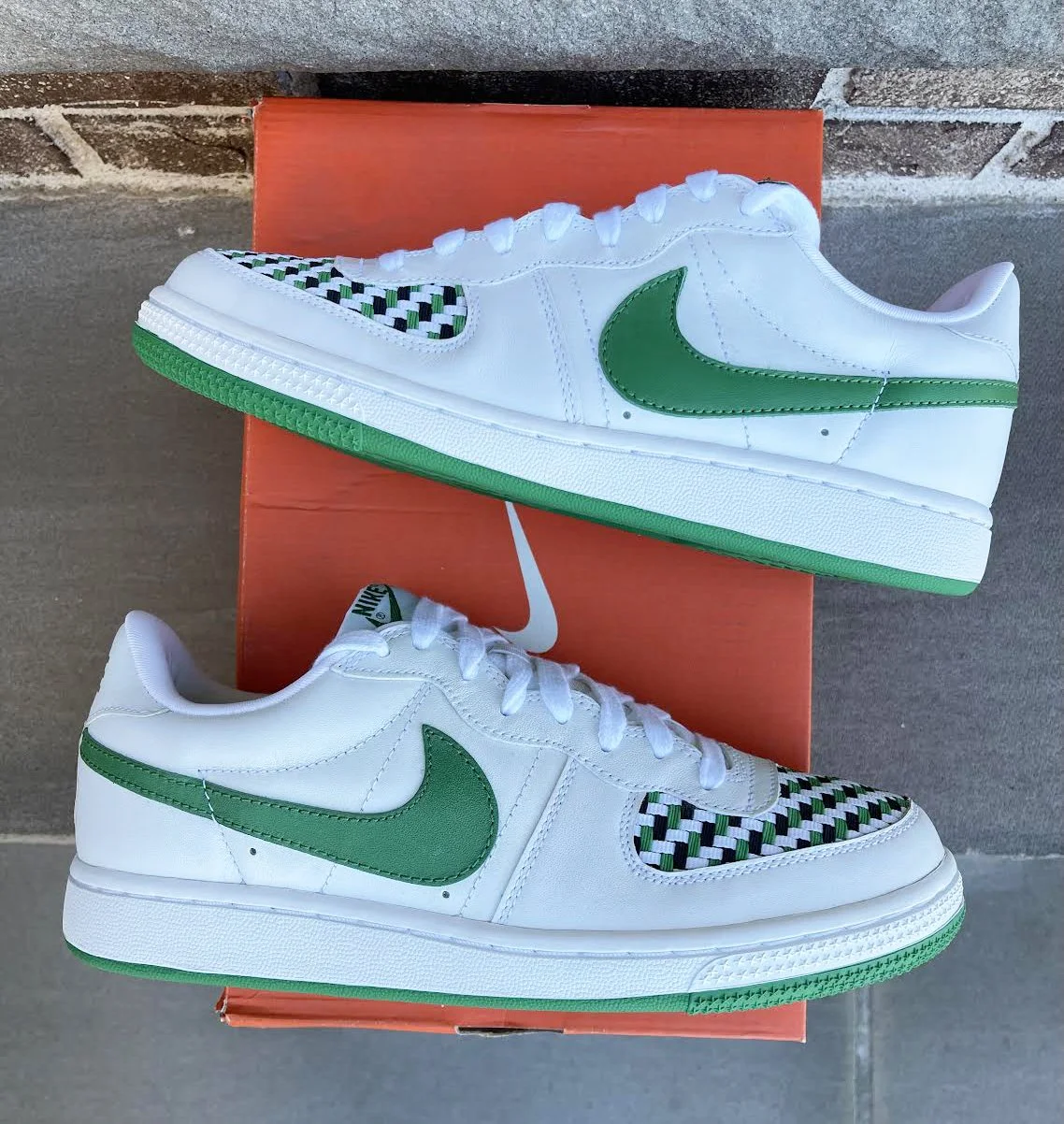 nike legend pair .jpg