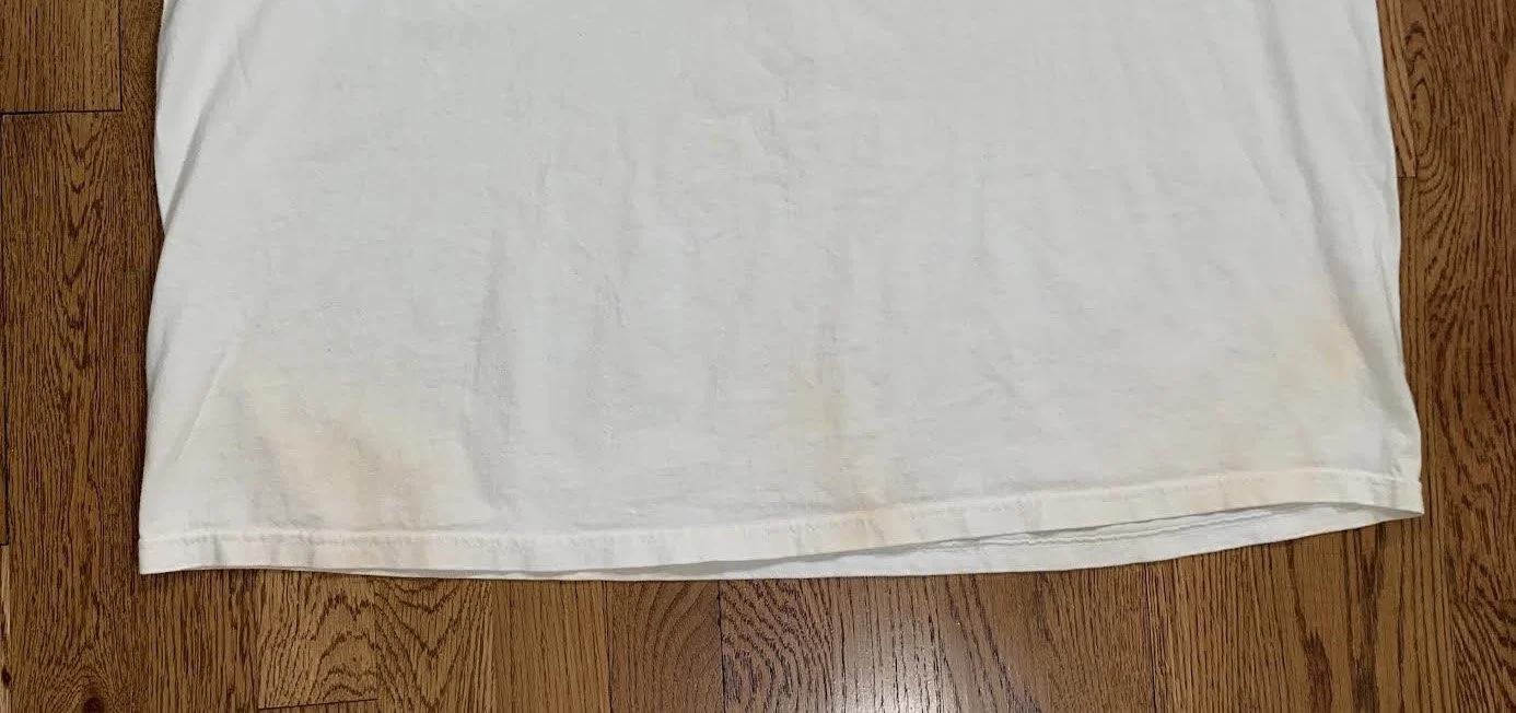 stains on bottom .jpg