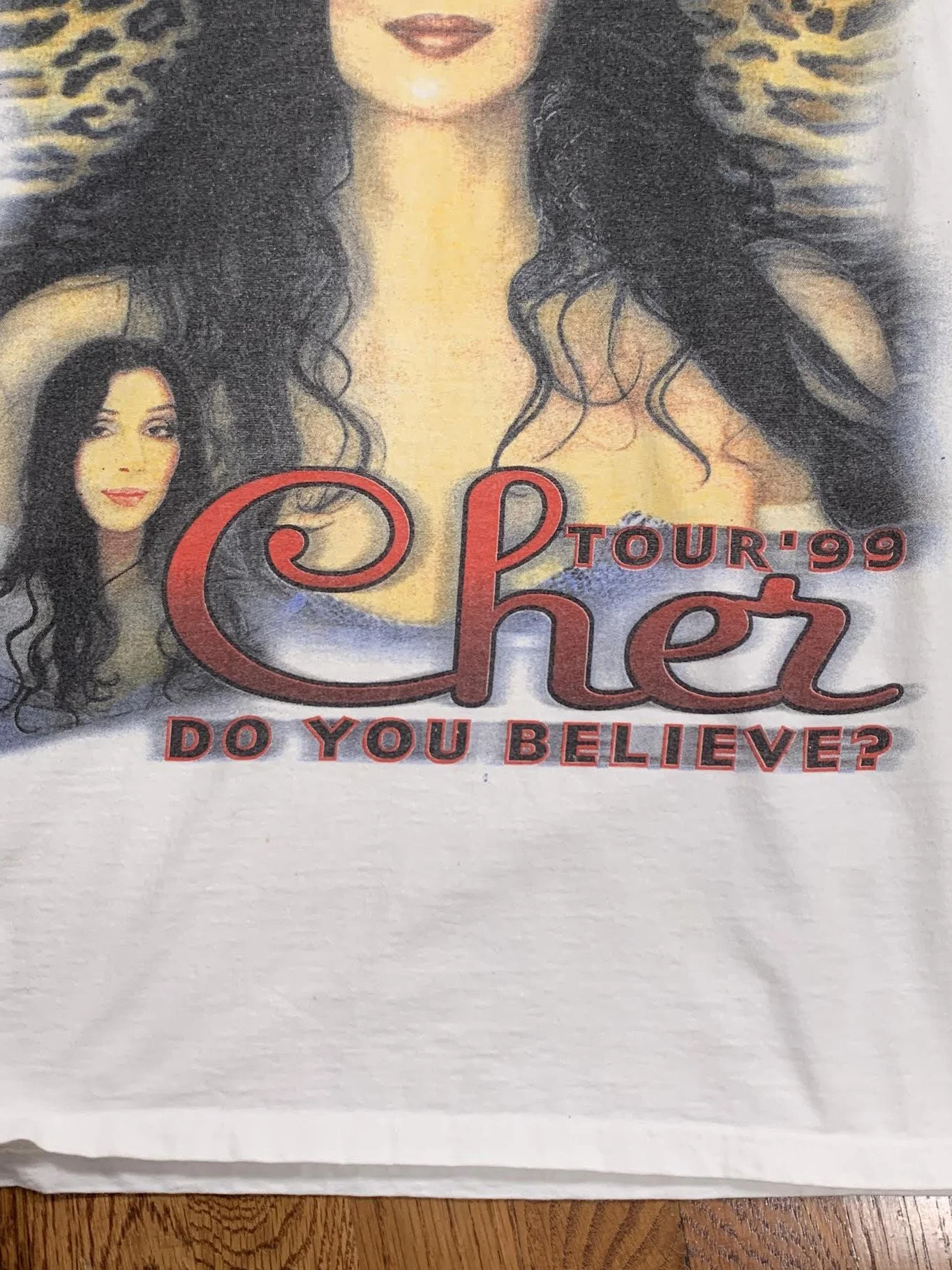 Do you belive in love tour close up .jpg