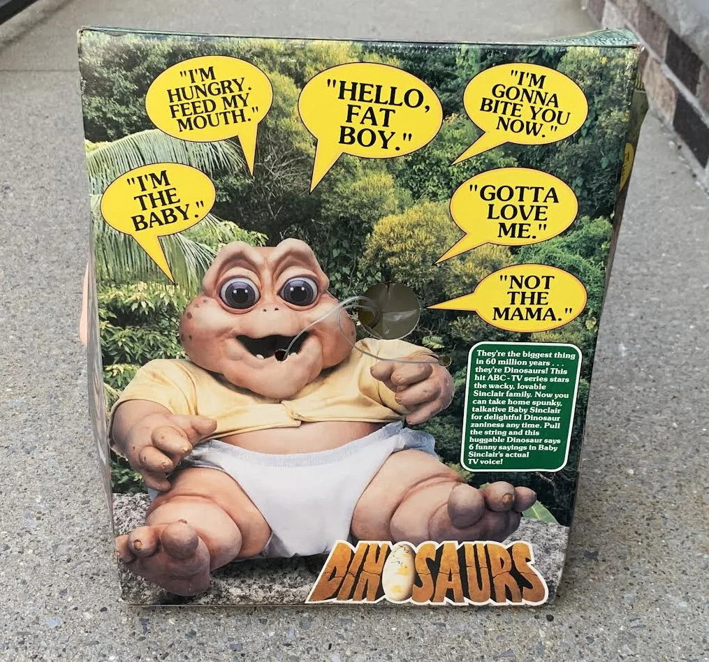 back of Dinsoars box .jpg