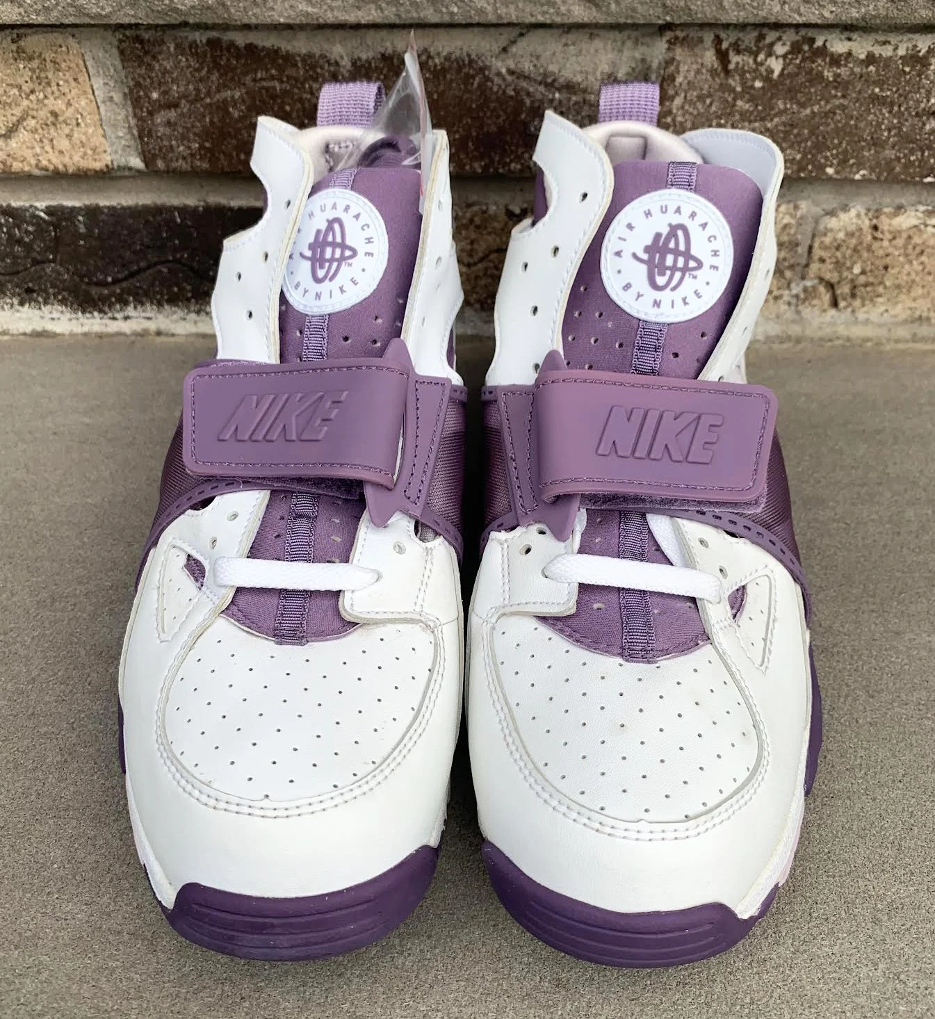 front of Trainer Huarache .jpg