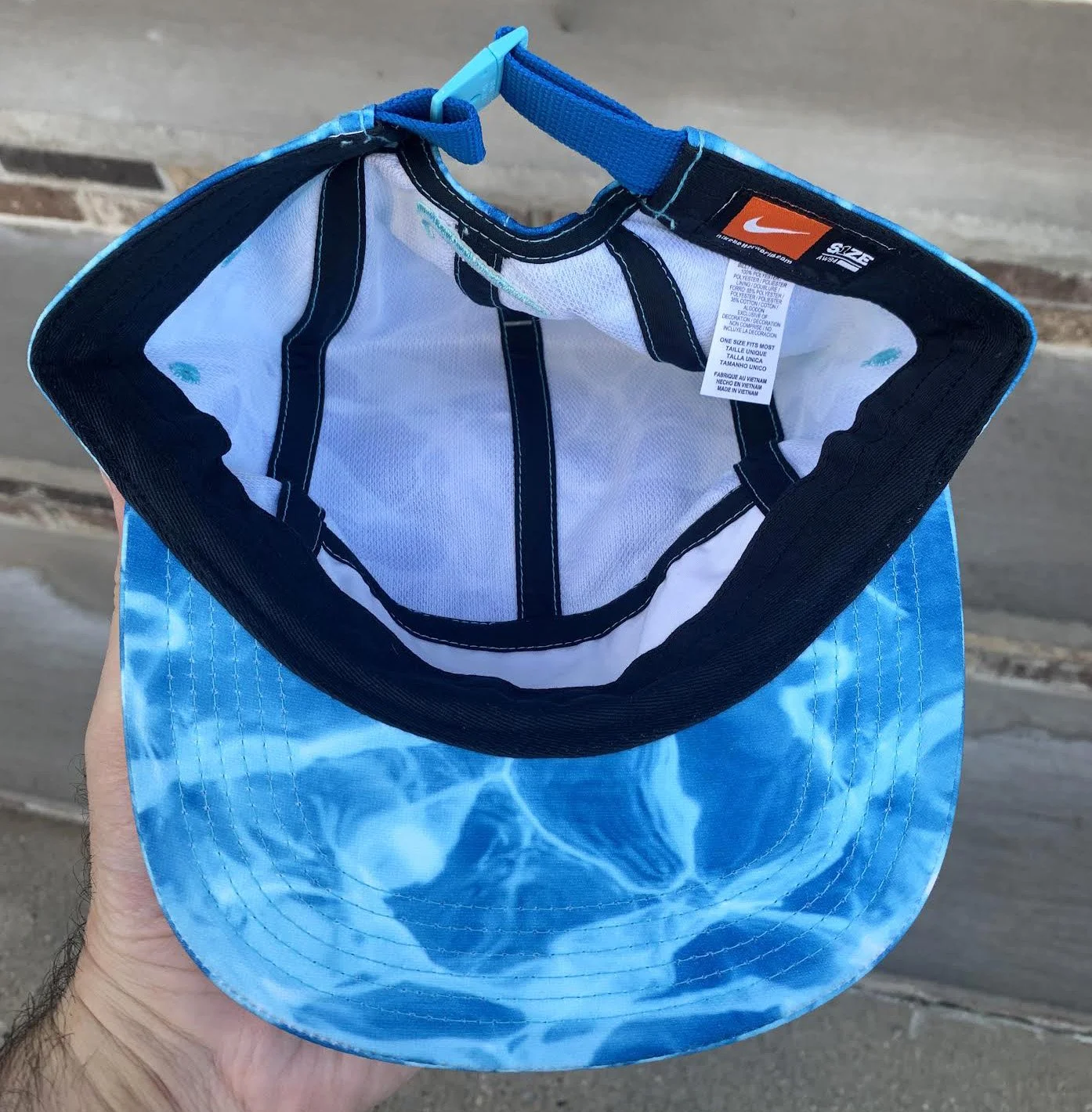 inside of AW84 Kobe .jpg