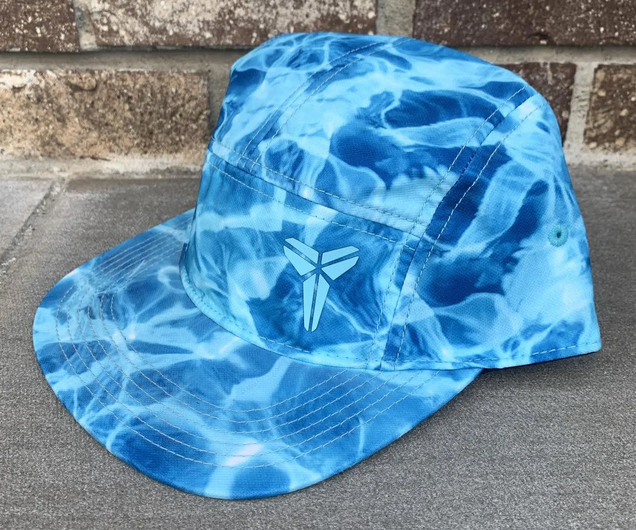 side of AW84 Kobe .jpg