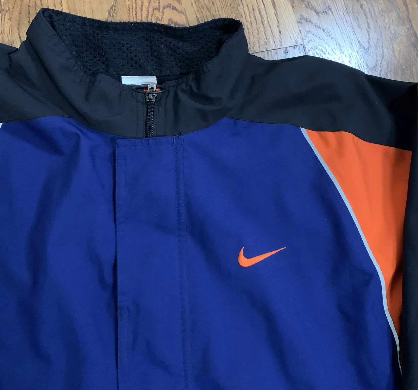orange Swoosh.jpg