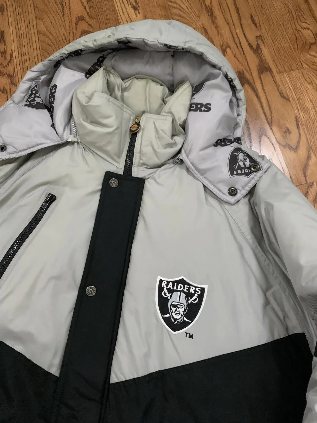 LA RAIDERS レイダース ダウンTRIPLE F.A.T Vintage Triple Fat Goose