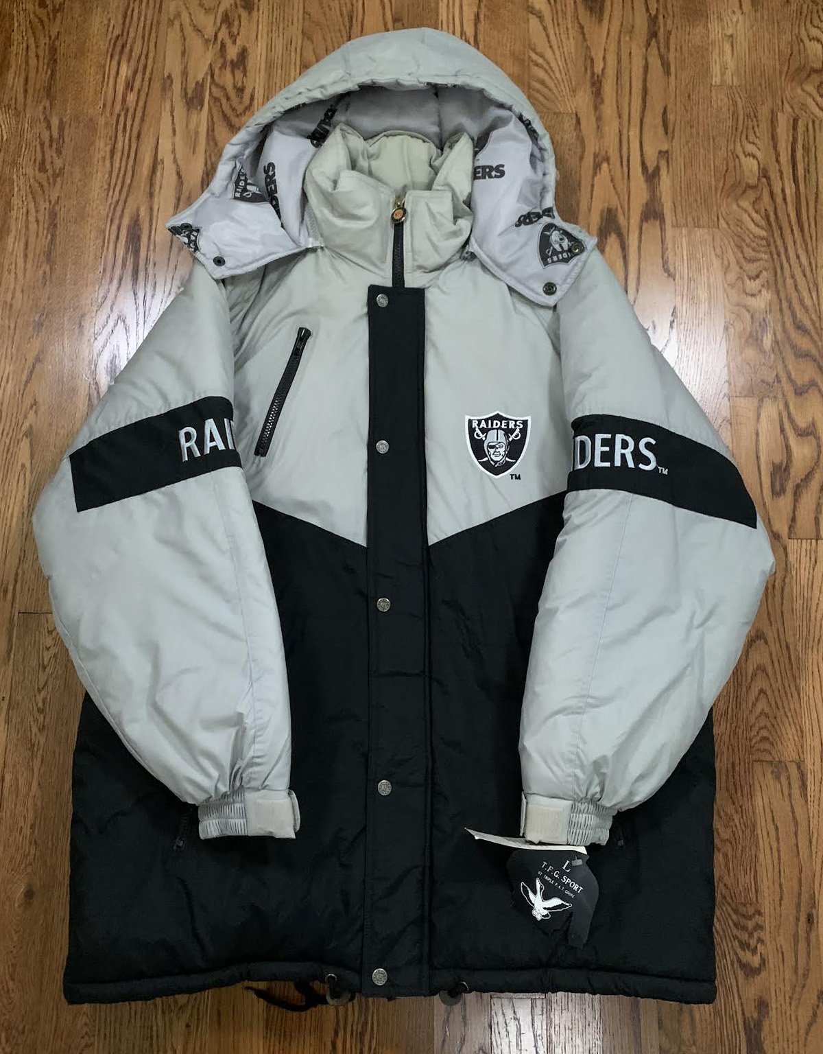 LA RAIDERS レイダース ダウンTRIPLE F.A.T Vintage Los Angeles 