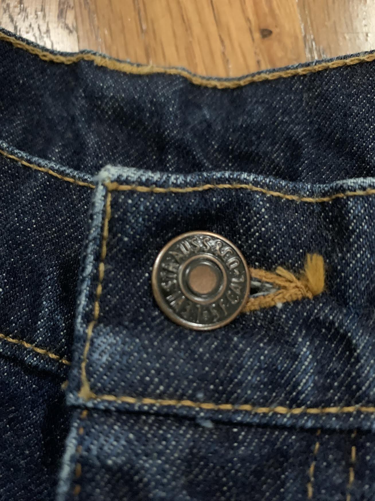LEVIS button .jpg