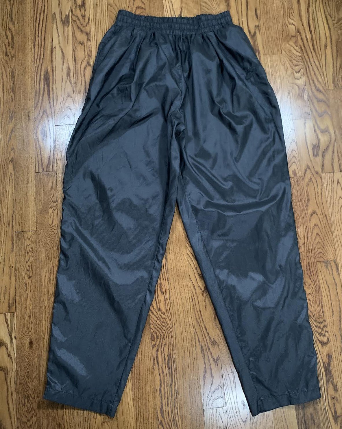 Vintage Nike Grey Swoosh Windbreaker Pants (Size XL) — RootsBK