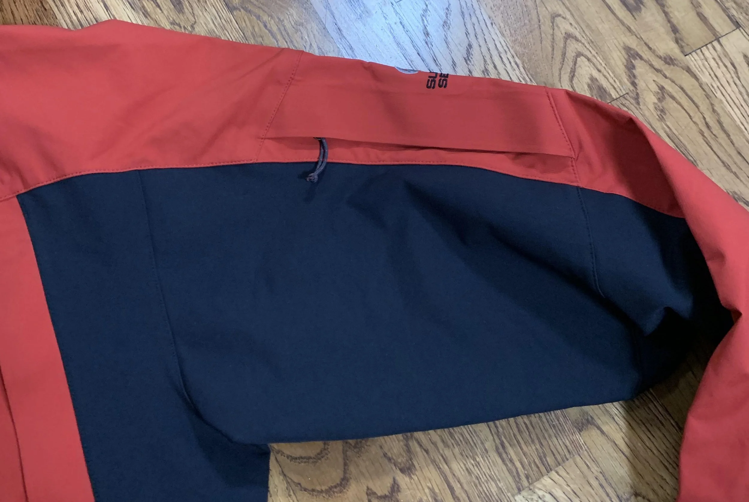 zippered pocket.jpg